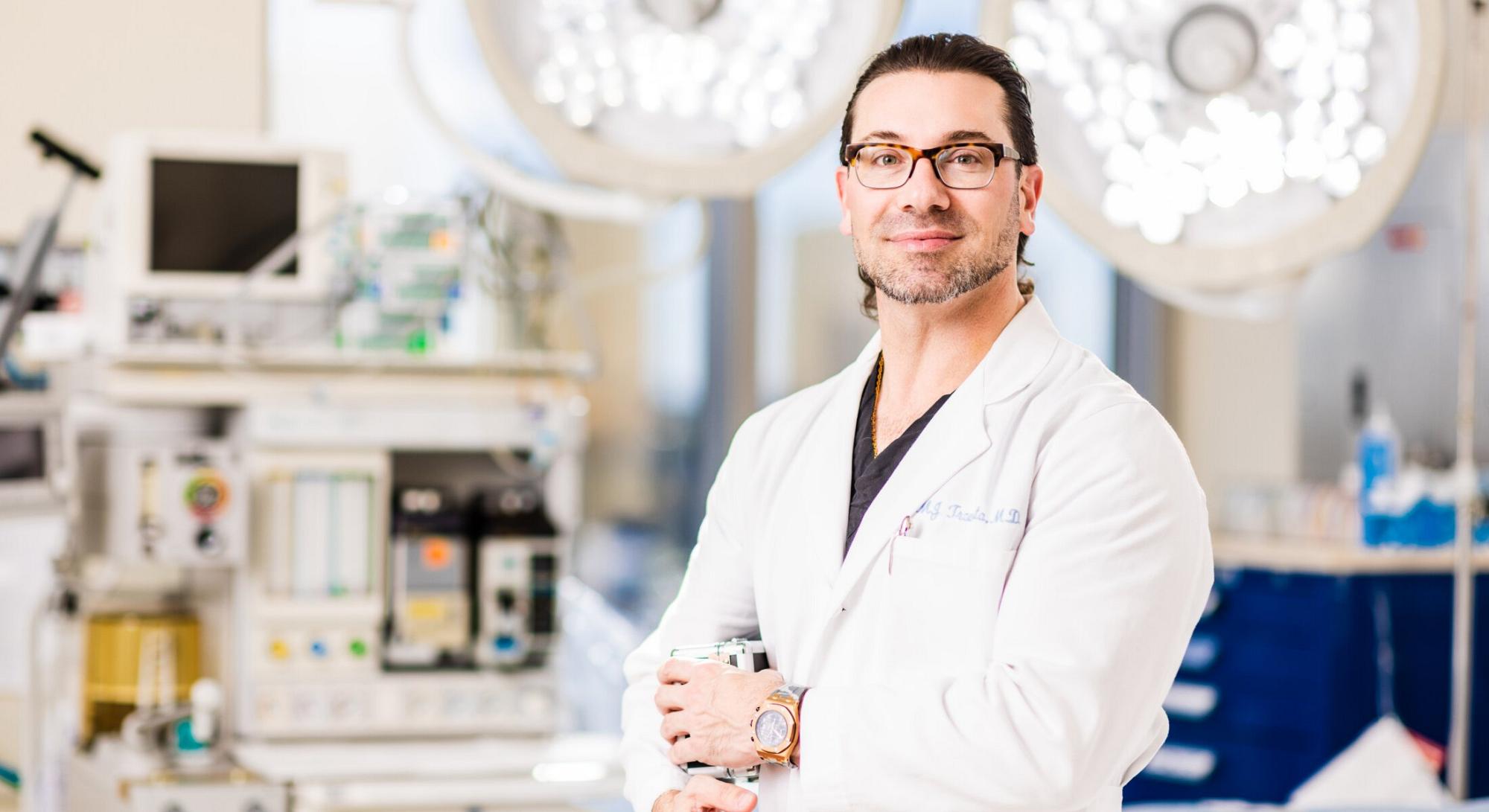 Dallas arm lift expert, Dr. Matthew J. Trovato at his Dallas Plastic Surgery Practice